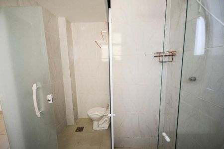 Apartamento para alugar com 50m², 2 quartos e sem vagaBanheiro da Suíte