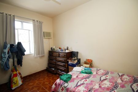 Casa à venda com 100m², 3 quartos e 4 vagasQuarto 1