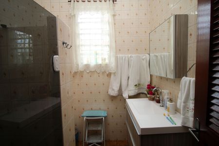 Casa à venda com 100m², 3 quartos e 4 vagasBanheiro Social