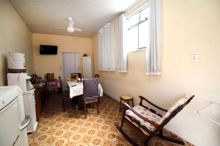 Casa à venda com 100m², 3 quartos e 4 vagasCopa