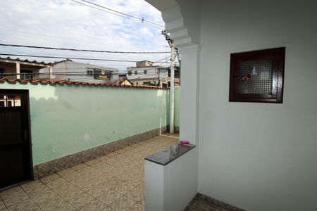 Casa à venda com 100m², 3 quartos e 4 vagasQuintal