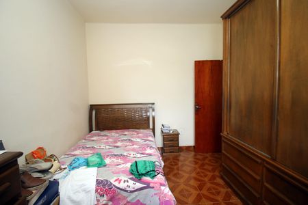 Casa à venda com 100m², 3 quartos e 4 vagasQuarto 1