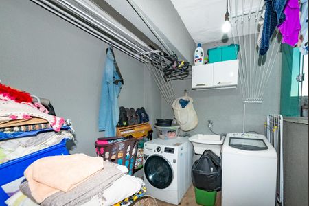 Apartamento à venda com 115m², 2 quartos e 2 vagas Apartamento à venda com 115m², 2 quartos e 2 vagasÁrea de Serviço