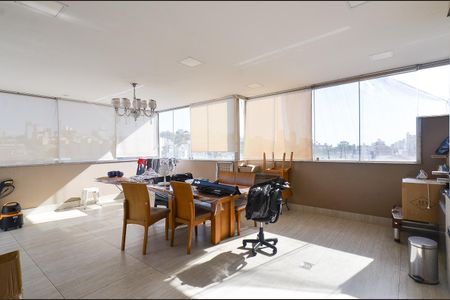 Apartamento para alugar com 180m², 4 quartos e 4 vagasCobertura - Sala