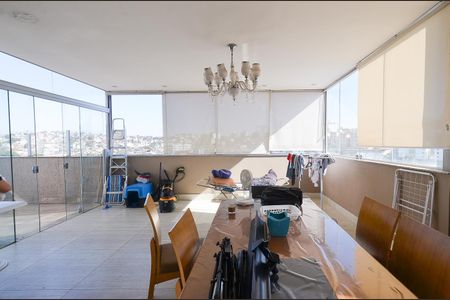 Apartamento para alugar com 180m², 4 quartos e 4 vagasCobertura - Sala