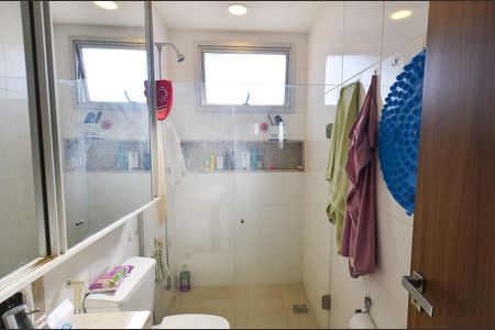 Apartamento para alugar com 180m², 4 quartos e 4 vagasBanheiro Social