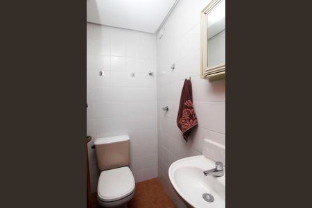 Apartamento à venda com 107m², 2 quartos e 1 vagaBanheiro de Serviço