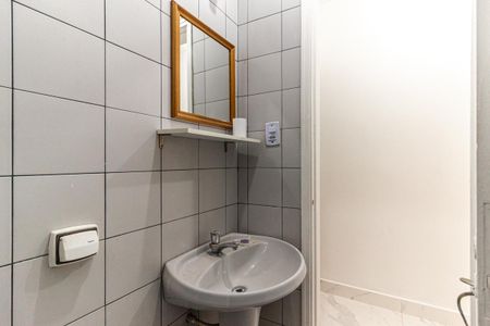 Apartamento para alugar com 42m², 1 quarto e 1 vaga Apartamento para alugar com 42m², 1 quarto e 1 vagaBanheiro