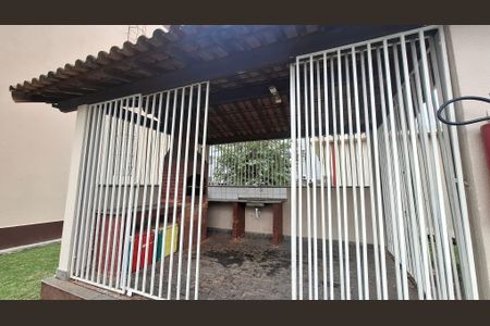 Apartamento para alugar com 60m², 2 quartos e 1 vagaÁrea comum - Churrasqueira