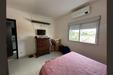 Casa à venda com 360m², 4 quartos e sem vaga Casa à venda com 360m², 4 quartos e sem vagaSuíte