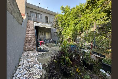 Casa à venda com 360m², 4 quartos e sem vaga Casa à venda com 360m², 4 quartos e sem vagaQuintal