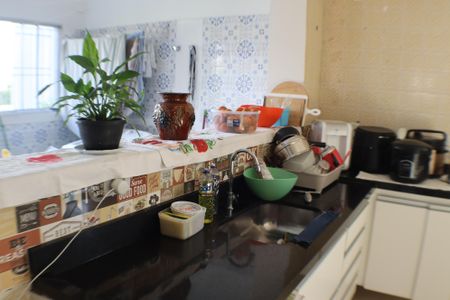 Casa à venda com 360m², 4 quartos e sem vaga Casa à venda com 360m², 4 quartos e sem vagaCozinha