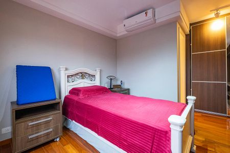 Apartamento à venda com 120m², 3 quartos e 2 vagasSuíte