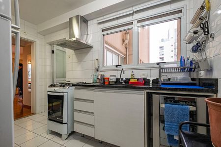 Apartamento à venda com 120m², 3 quartos e 2 vagasCozinha