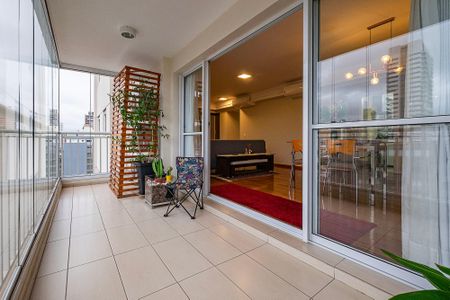 Apartamento à venda com 120m², 3 quartos e 2 vagasVaranda da Sala