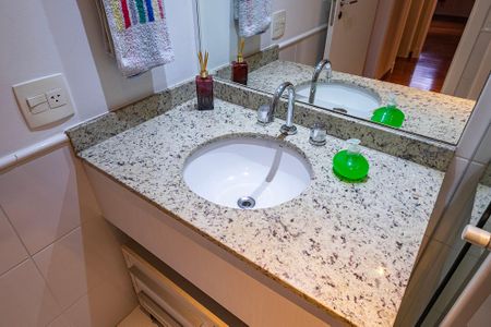 Apartamento à venda com 120m², 3 quartos e 2 vagasBanheiro Social