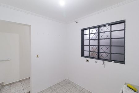 Casa para alugar com 250m², 2 quartos e 2 vagasÁrea de serviço