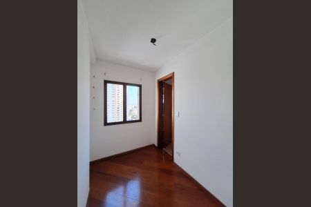 Apartamento à venda com 190m², 4 quartos e 3 vagasEntrada