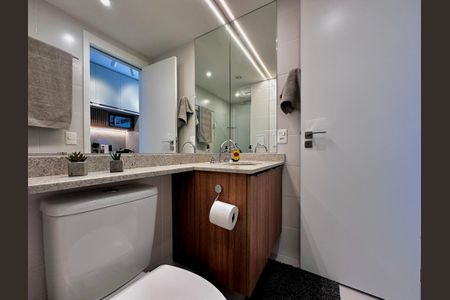 Studio para alugar com 25m², 0 quarto e sem vaga Studio para alugar com 25m², 0 quarto e sem vagaBanheiro