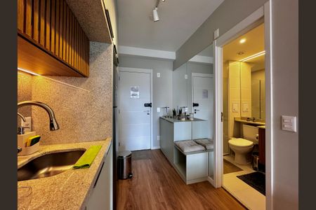 Studio para alugar com 25m², 0 quarto e sem vaga Studio para alugar com 25m², 0 quarto e sem vagaCozinha