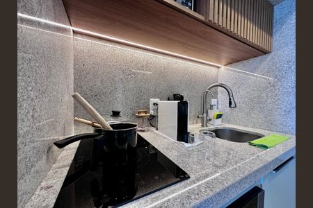 Studio para alugar com 25m², 0 quarto e sem vaga Studio para alugar com 25m², 0 quarto e sem vagaCozinha