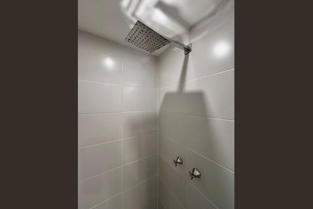 Studio para alugar com 25m², 0 quarto e sem vaga Studio para alugar com 25m², 0 quarto e sem vagaBanheiro