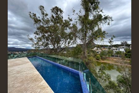 Casa de condomínio para alugar com 700m², 4 quartos e 8 vagasÁrea Externa