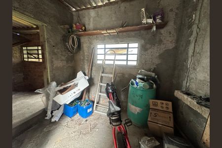 Casa à venda com 278m², 2 quartos e 3 vagasDeposito