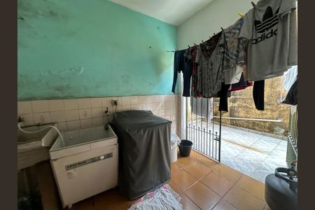 Casa à venda com 278m², 2 quartos e 3 vagasÁrea de Serviço