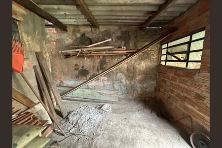 Casa à venda com 278m², 2 quartos e 3 vagasDeposito