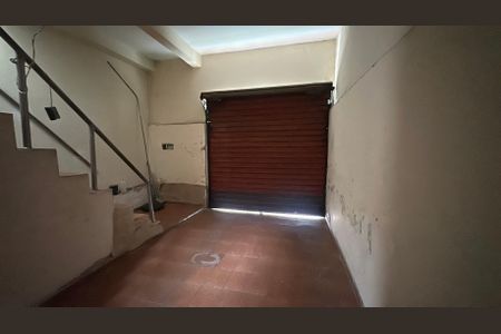Casa à venda com 278m², 2 quartos e 3 vagasGaragem