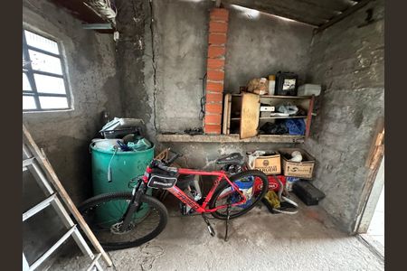 Casa à venda com 278m², 2 quartos e 3 vagasDeposito