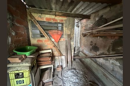 Casa à venda com 278m², 2 quartos e 3 vagasDeposito