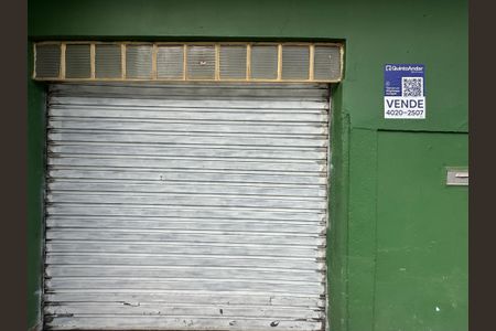 Casa à venda com 278m², 2 quartos e 3 vagasFachada