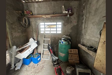 Casa à venda com 278m², 2 quartos e 3 vagasDeposito