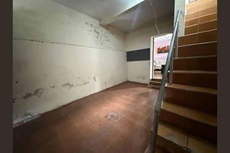 Casa à venda com 278m², 2 quartos e 3 vagasGaragem