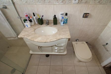 Apartamento à venda com 140m², 4 quartos e 1 vagaBanheiro