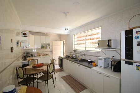 Apartamento à venda com 140m², 4 quartos e 1 vagaCozinha