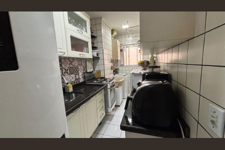 Apartamento à venda com 48m², 2 quartos e 1 vagaCozinha 