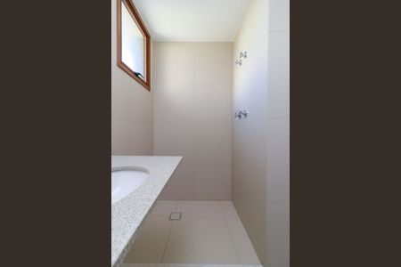 Apartamento à venda com 110m², 3 quartos e 2 vagasSuíte - Banheiro