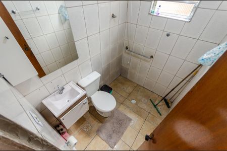 Casa à venda com 94m², 3 quartos e 2 vagas Casa à venda com 94m², 3 quartos e 2 vagasBanheiro