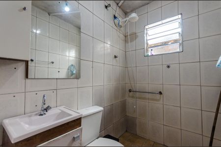 Casa à venda com 94m², 3 quartos e 2 vagas Casa à venda com 94m², 3 quartos e 2 vagasBanheiro