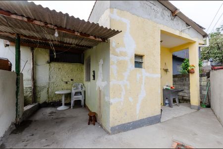 Casa à venda com 94m², 3 quartos e 2 vagas Casa à venda com 94m², 3 quartos e 2 vagasÁrea de Serviço