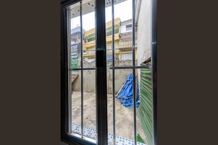 Casa à venda com 94m², 3 quartos e 2 vagas Casa à venda com 94m², 3 quartos e 2 vagasQuarto 1 - Janela