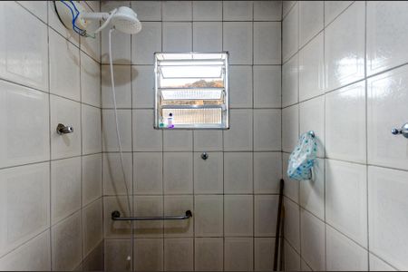 Casa à venda com 94m², 3 quartos e 2 vagas Casa à venda com 94m², 3 quartos e 2 vagasBanheiro