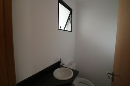 Casa de condomínio à venda com 84m², 2 quartos e 1 vagaLavabo