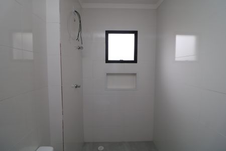 Casa de condomínio à venda com 84m², 2 quartos e 1 vagaBanheiro