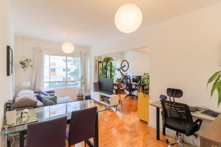 Apartamento à venda com 85m², 2 quartos e 1 vaga Apartamento à venda com 85m², 2 quartos e 1 vagaSala
