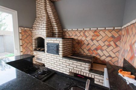 Casa de condomínio para alugar com 316m², 4 quartos e 4 vagasCozinha Gourmet