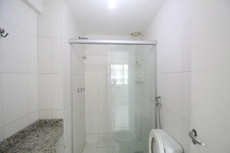 Apartamento à venda com 88m², 3 quartos e 1 vagaBanheiro da suíte 3